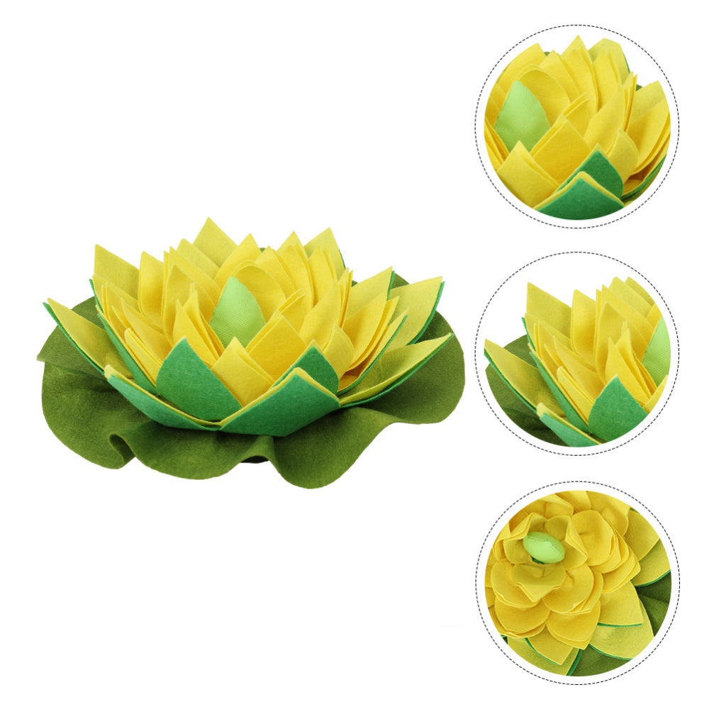 Pet sniffing pad