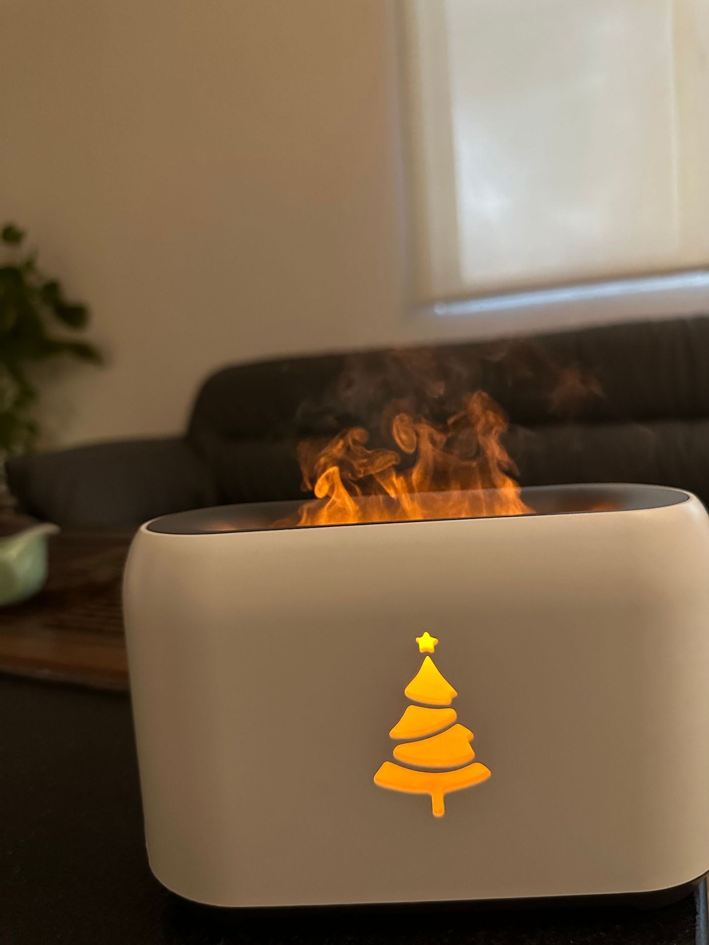 Christmas Flame Humidifier Ultrasonic Remote Control Desktop Humidification