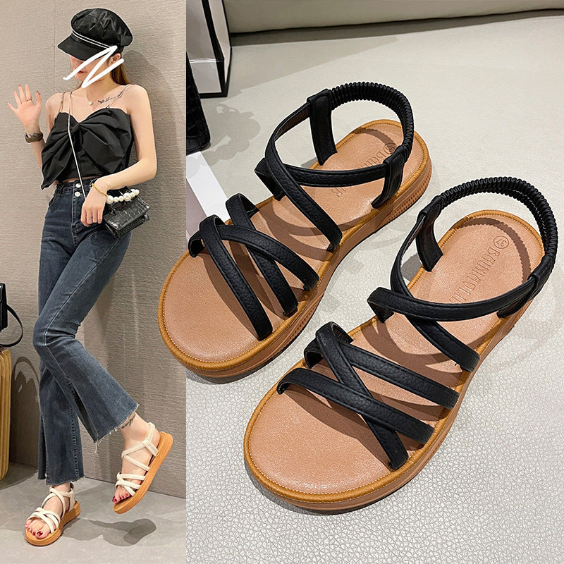 sandal black white