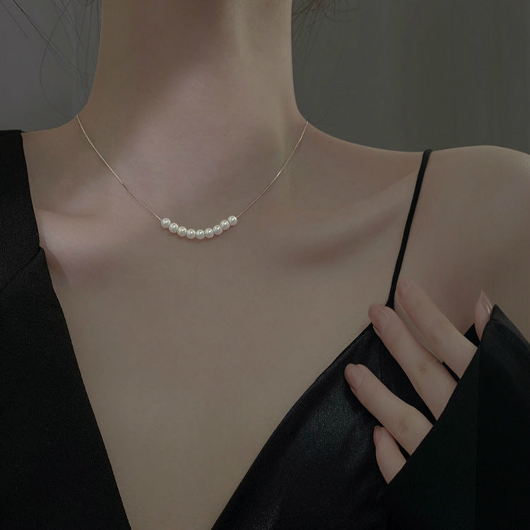 Autumn And Winter Pearl Necklace Women's Cold Style Clavicle Chain